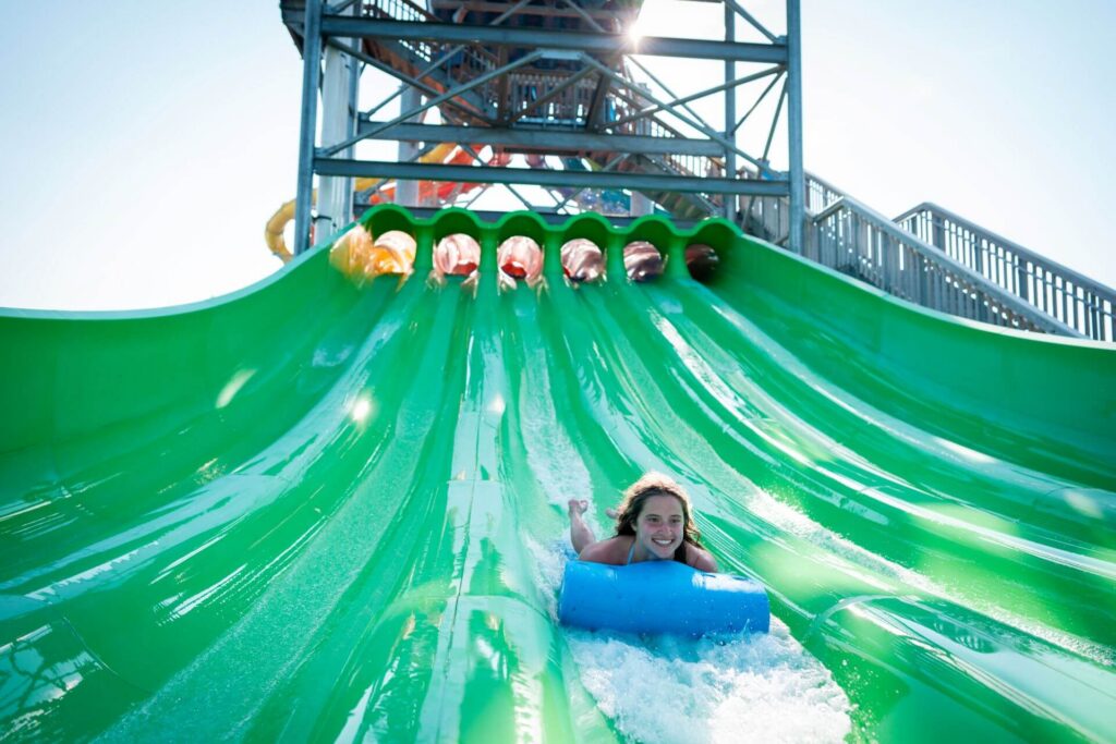 Raging Waves Aussie Mat Dash Slide